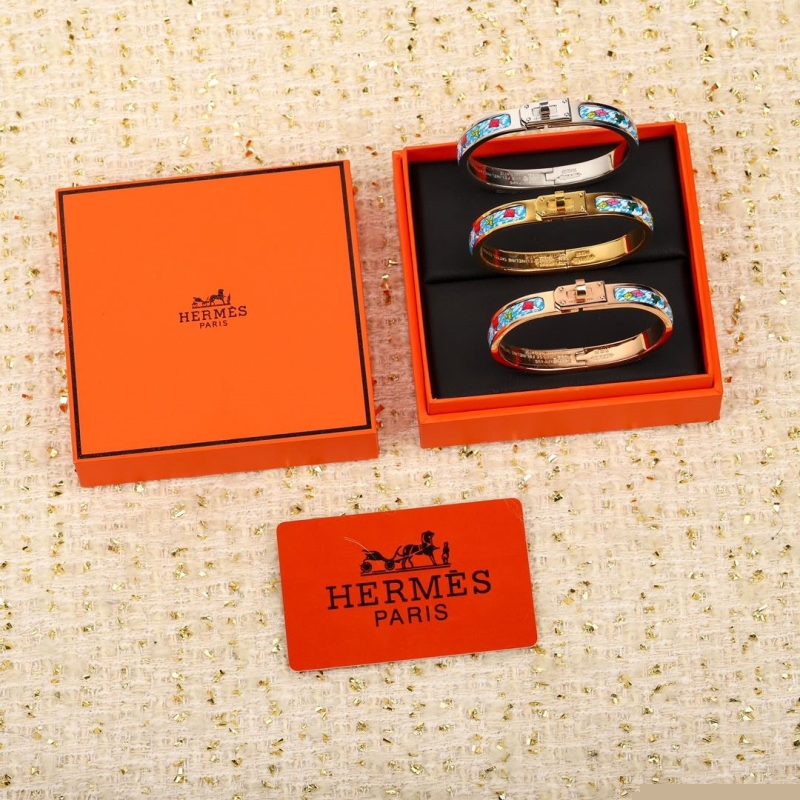 H**mes bracelets